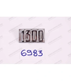 Sigle d'aile "1300" en métal - réf 6000000373 - 1