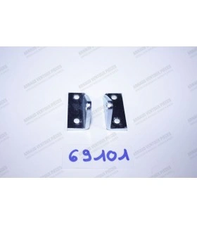 Pair of door retainer brackets - 1