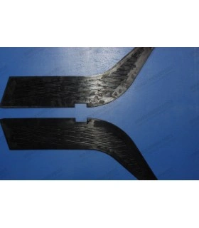 Pair of front wheel arch rubber mats - 1