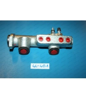 Double circuit master cylinder Ø 19mm ( x4 outputs: x1 in Ø12x100 + x3 in Ø10x100 ) - ref 7701349152 - 1