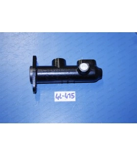 Single circuit master cylinder Ø 19mm (x3 outlet Ø 3/8" - 24UNF) - 1